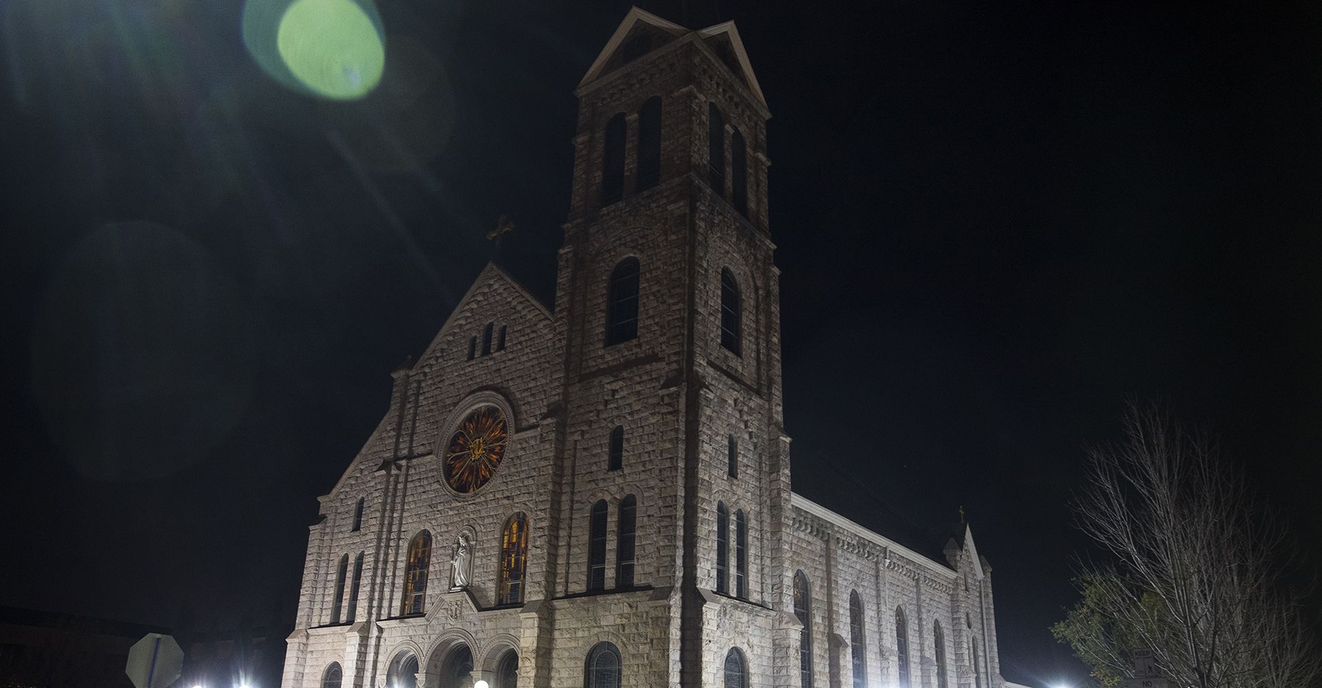 Photo of the St. Elizabeth of Hungary Church at night