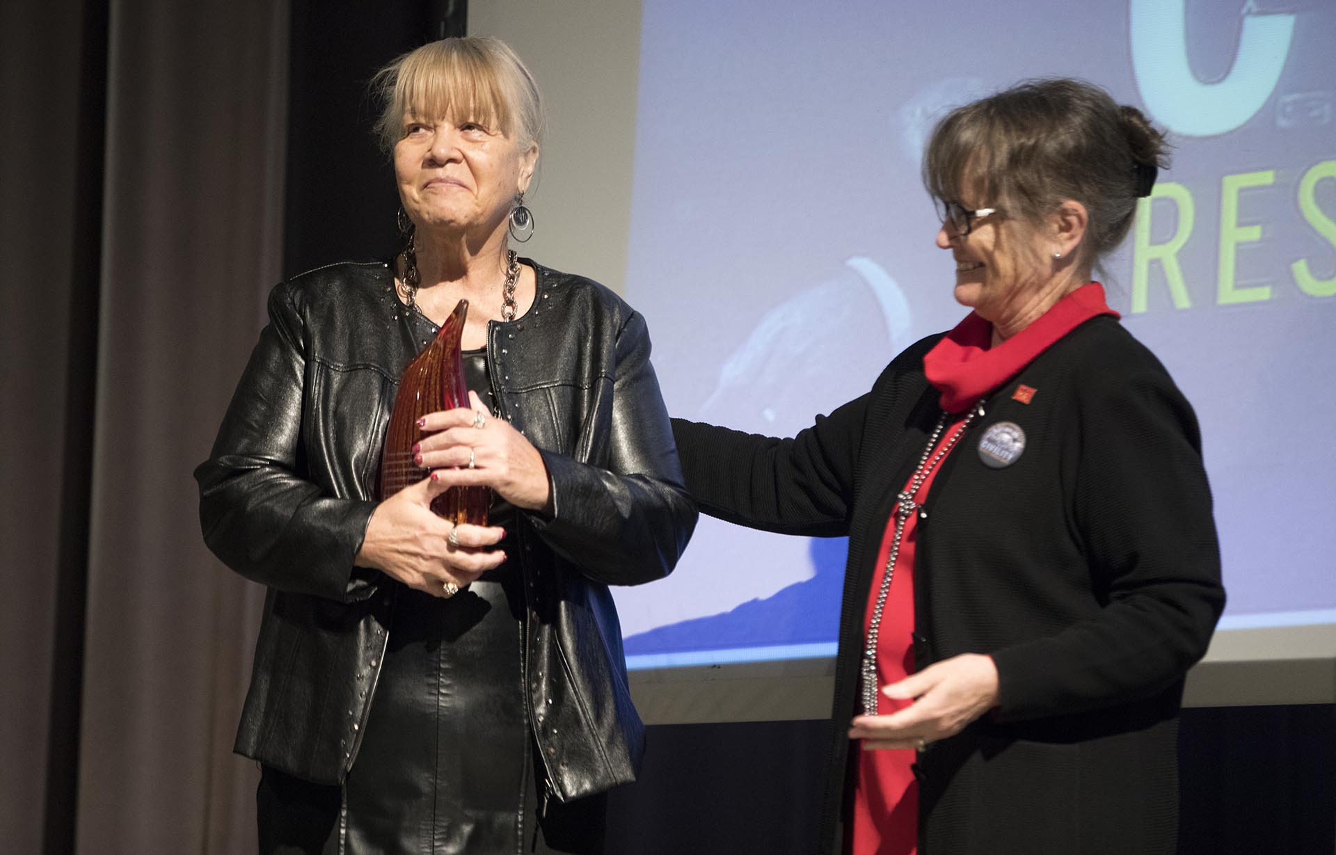 Gloria Tanner accepts her award at the 2018 Martin Luther King Jr. Peace Breakfast on the Auraria Campus.