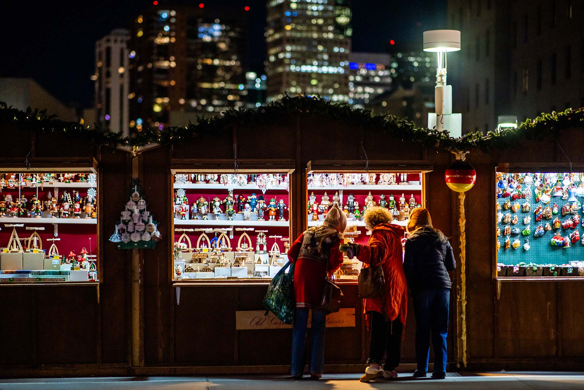 Hospitality students serve up a winning idea to celebrate Christkindlmarket’s history