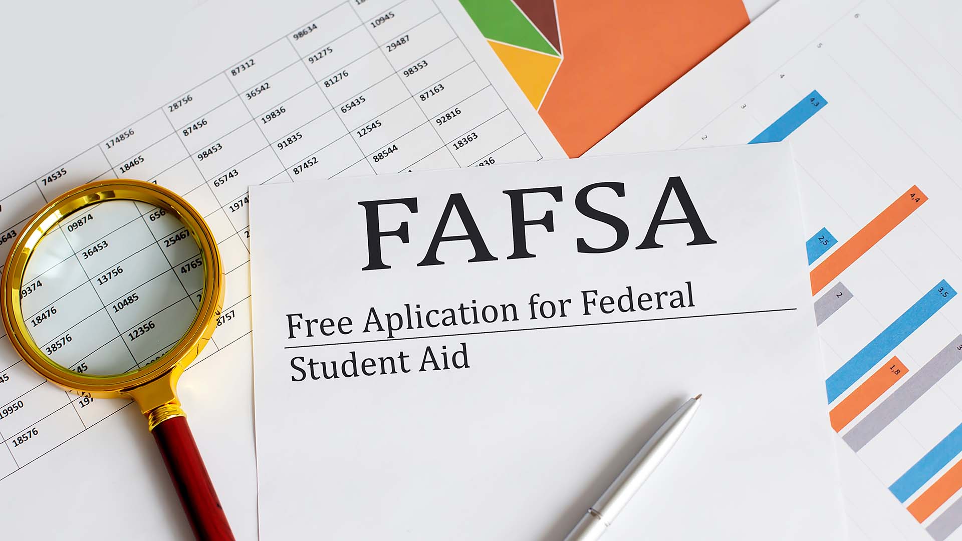 Financial aid rule changes greet students as FAFSA applications open